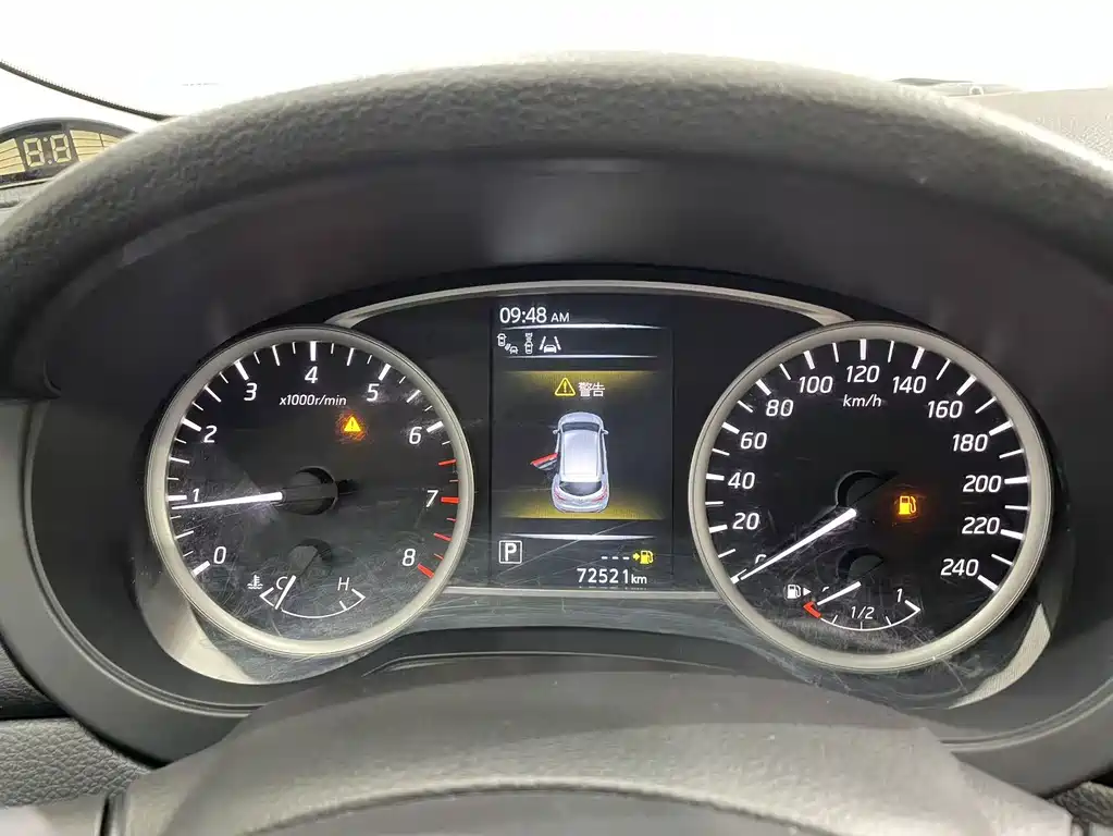 Nissan Tiida — миниатюра 18