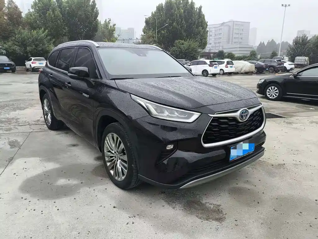 Toyota Highlander — миниатюра 3