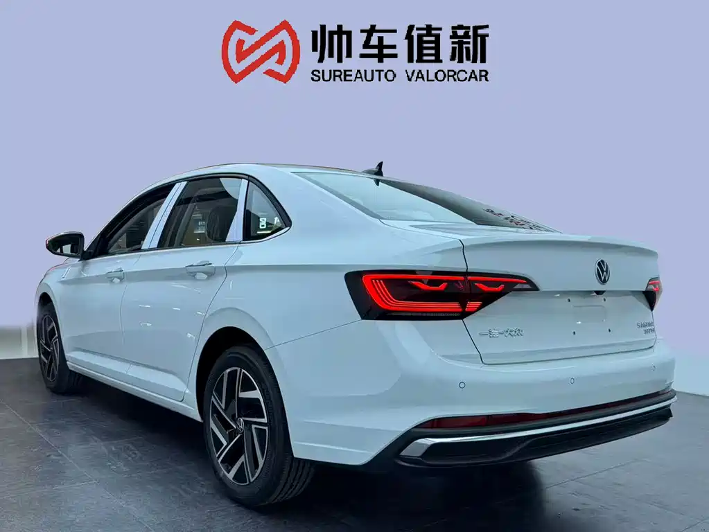 Volkswagen Sagitar 2026 3000 300TSI DSG