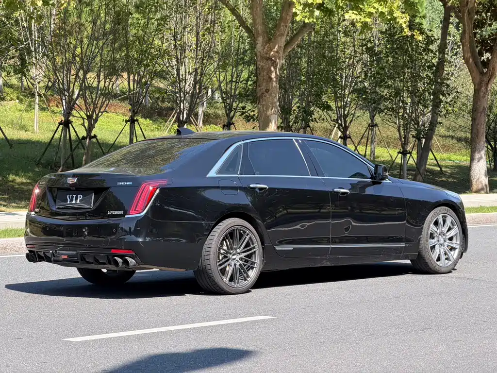 Cadillac CT6 Plug-in — миниатюра 4