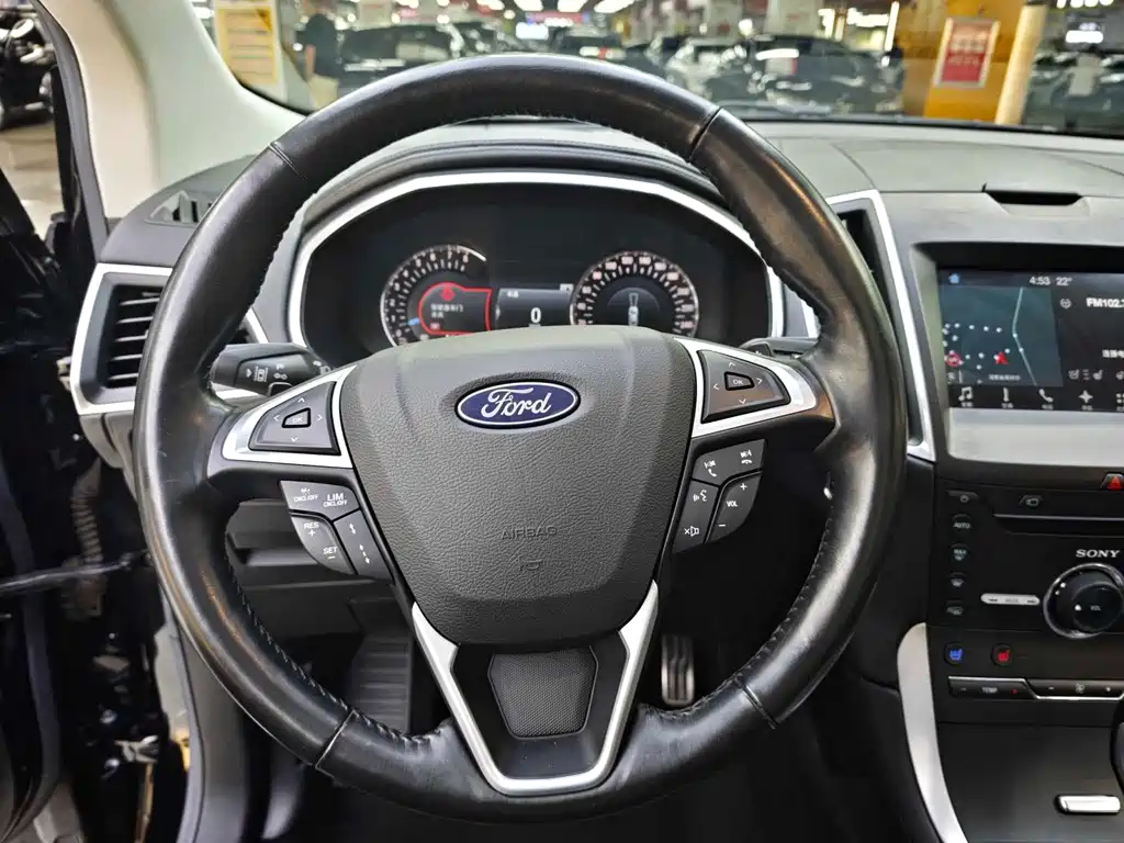 Ford Edge — миниатюра 11