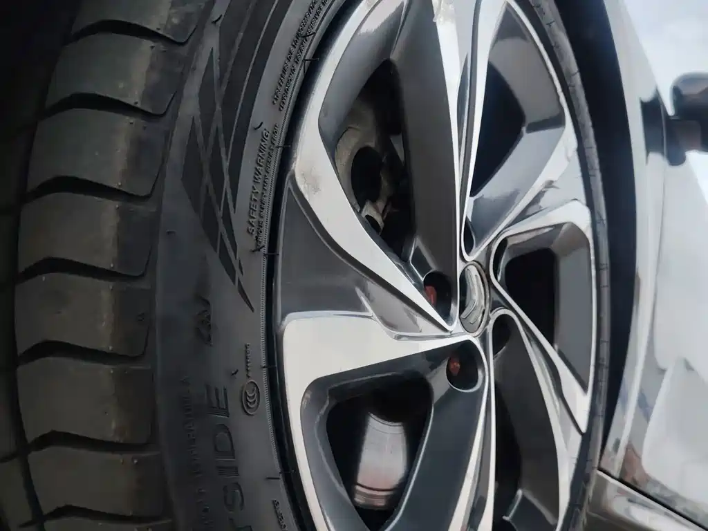 Citroen C6 — миниатюра 5