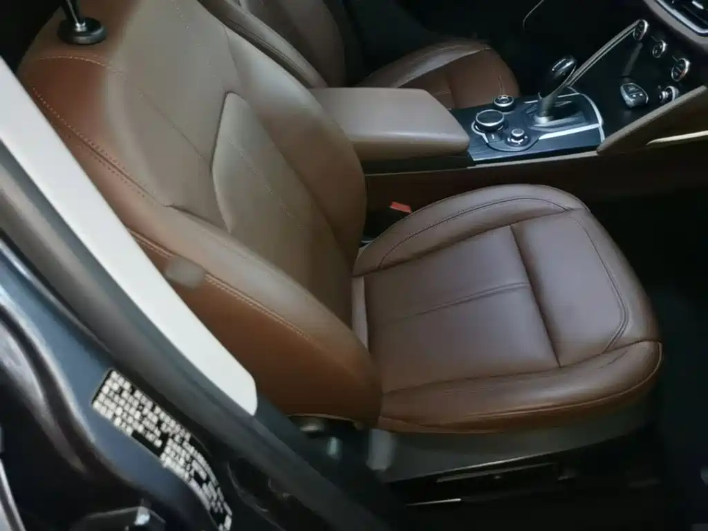 Alfa Romeo Stelvio — миниатюра 25