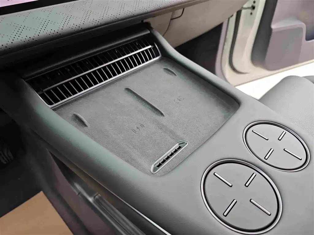 Nissan 日产NX8 — миниатюра 15