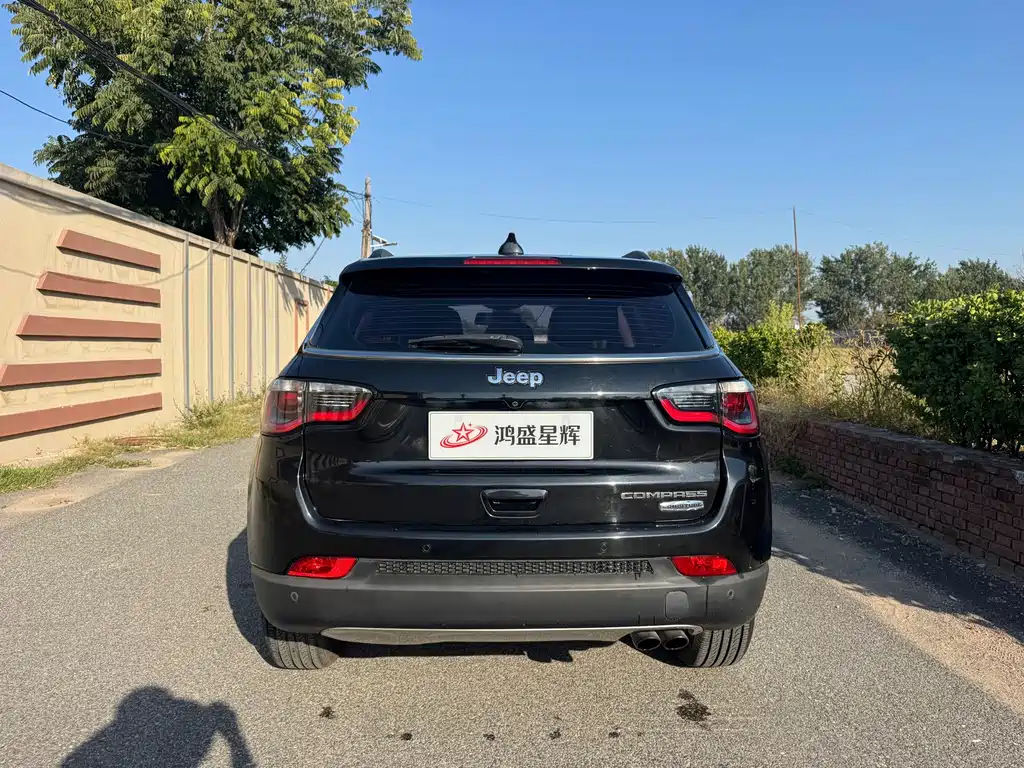 Jeep Compass — миниатюра 5