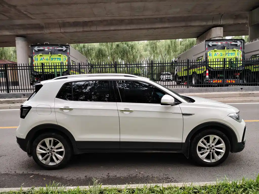 Volkswagen T-Cross — миниатюра 8