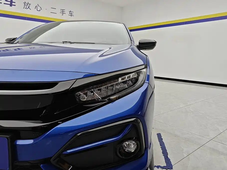 Honda Civic — миниатюра 5