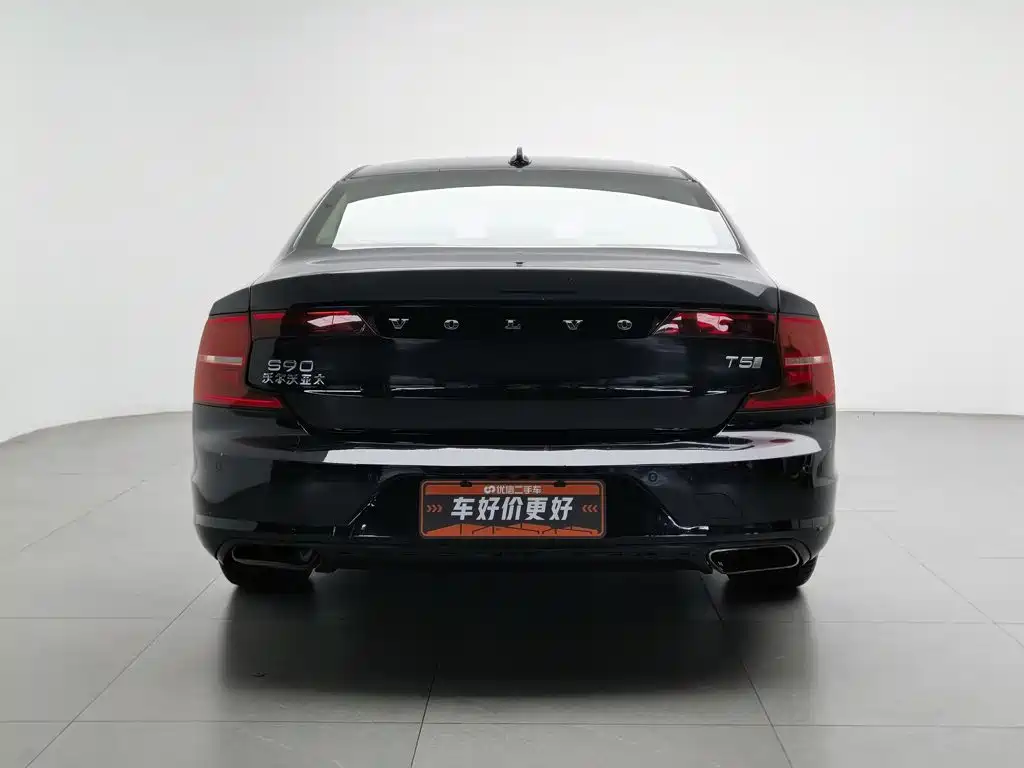 Volvo S90 — миниатюра 4