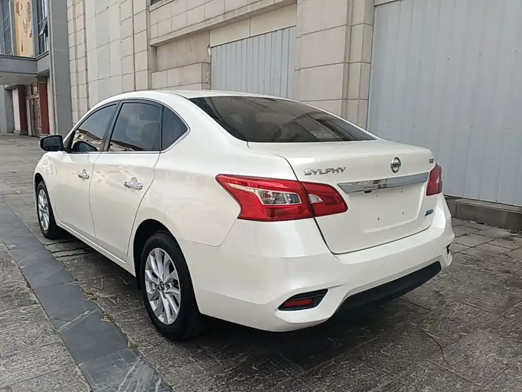 Nissan Sylphy — миниатюра 5
