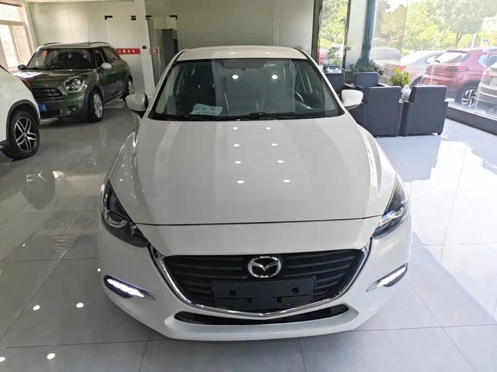 Mazda 3 Axela — миниатюра 3