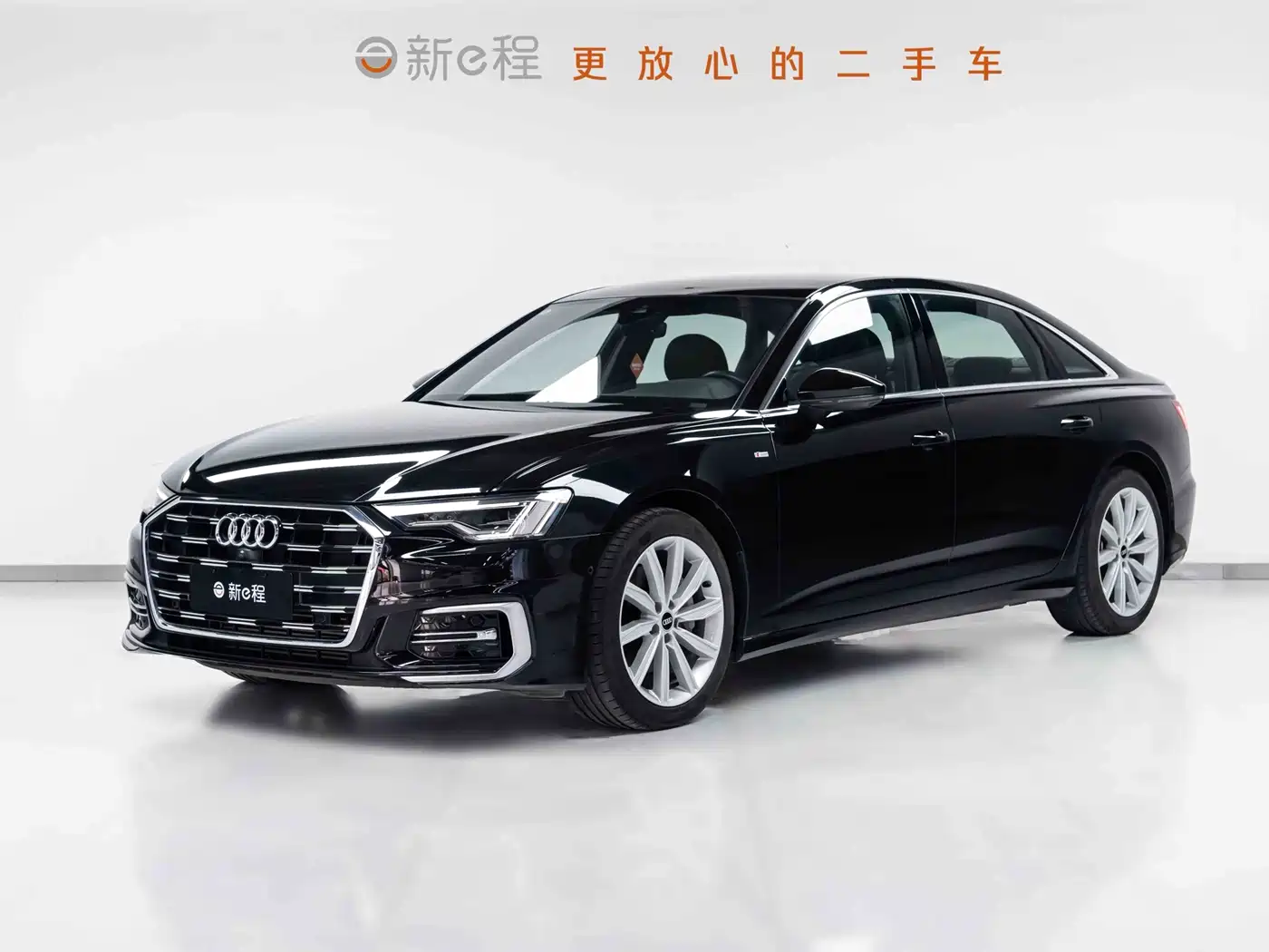 奥迪A6L 2023款 45 TFSI 臻选动感型 2023