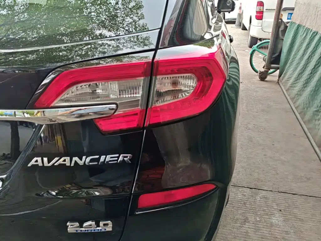 Honda Avancier — миниатюра 8