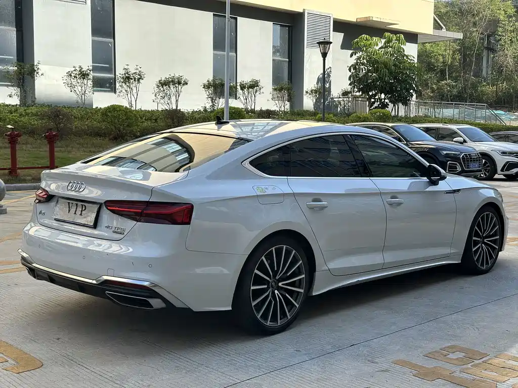 Audi A5 (Import) — миниатюра 6