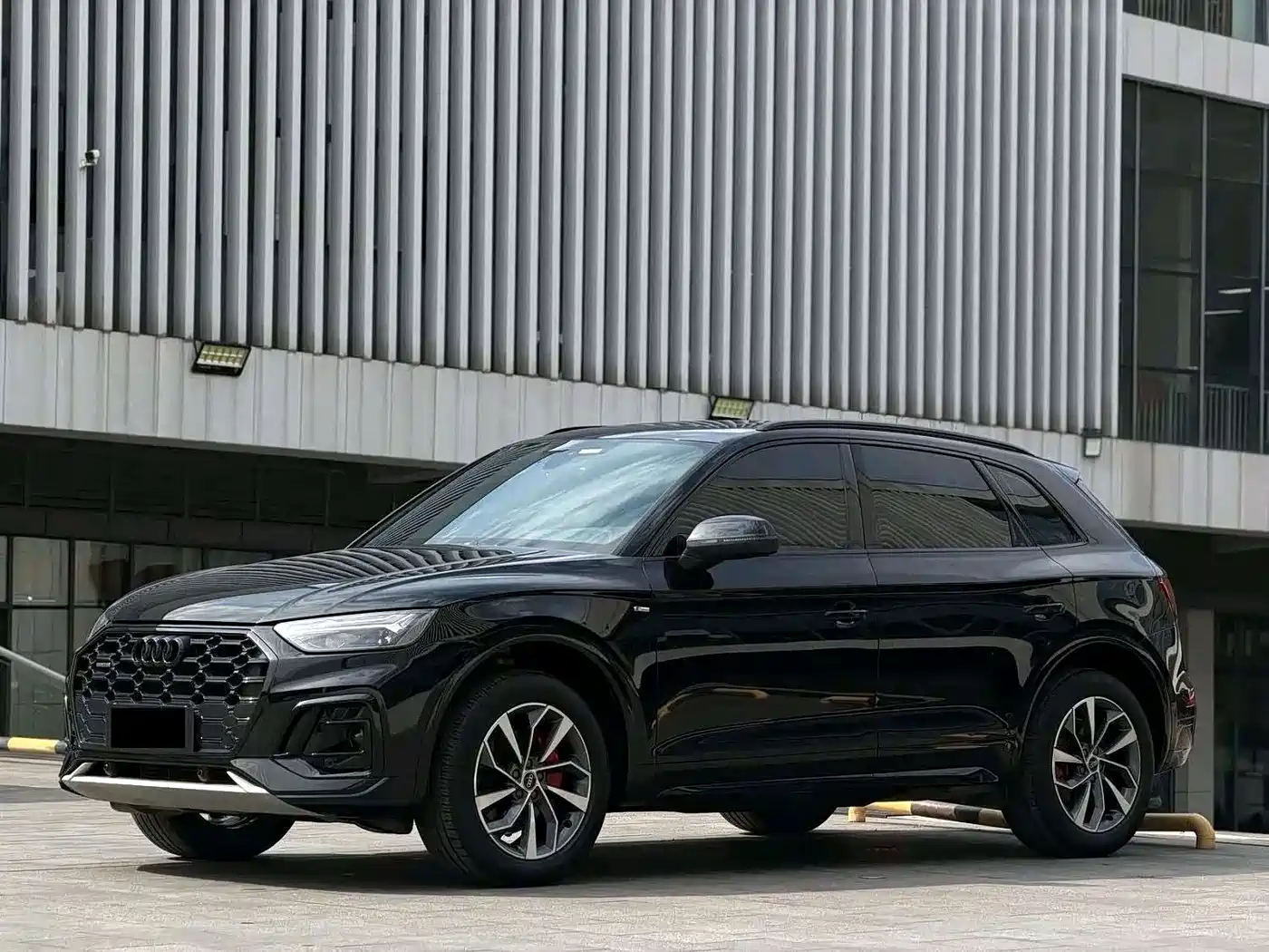 奥迪Q5L 2024款 40 TFSI 豪华动感型 2023