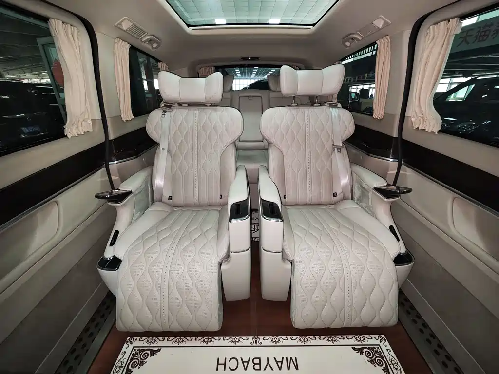 MERCEDES-BENZ V CLASS