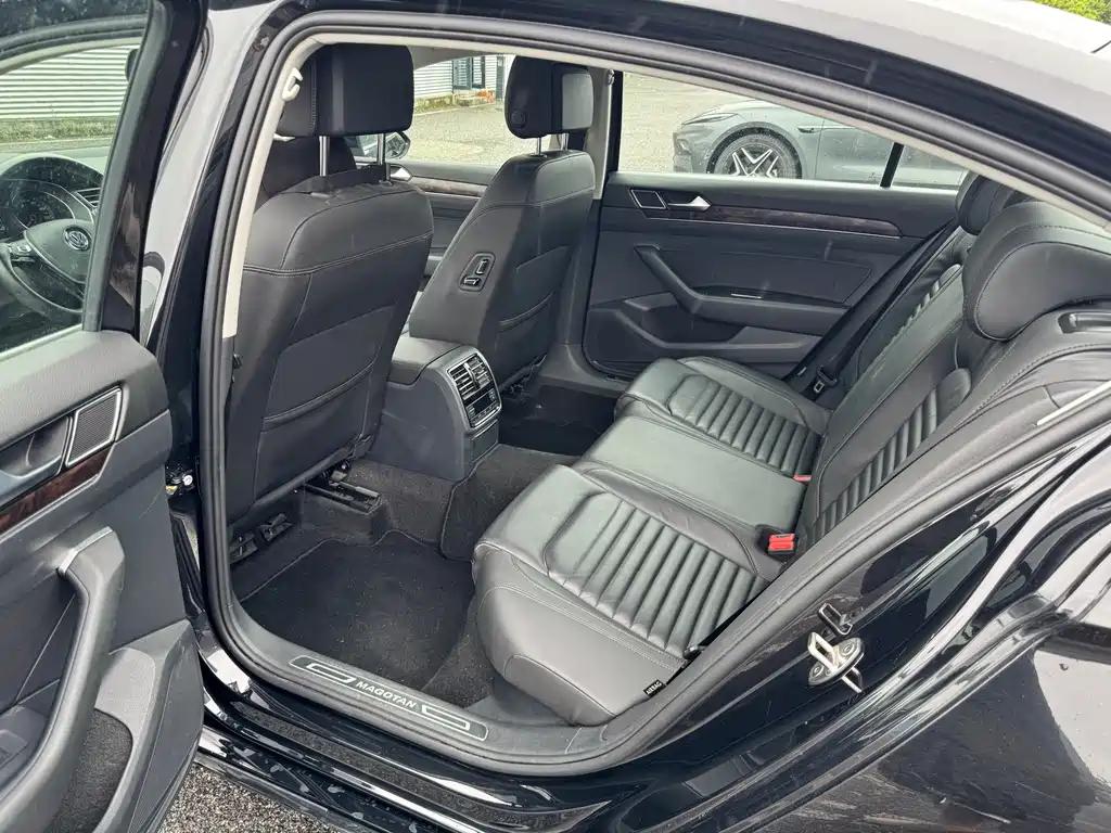 Volkswagen Magotan — миниатюра 6