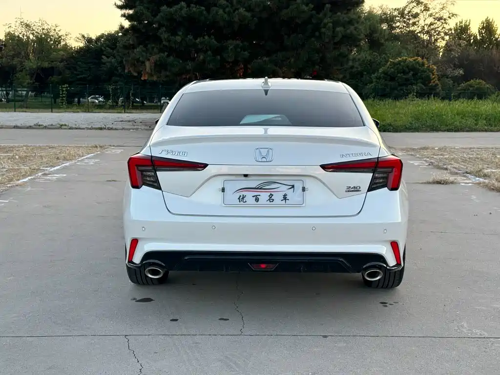 Honda Integra — миниатюра 5