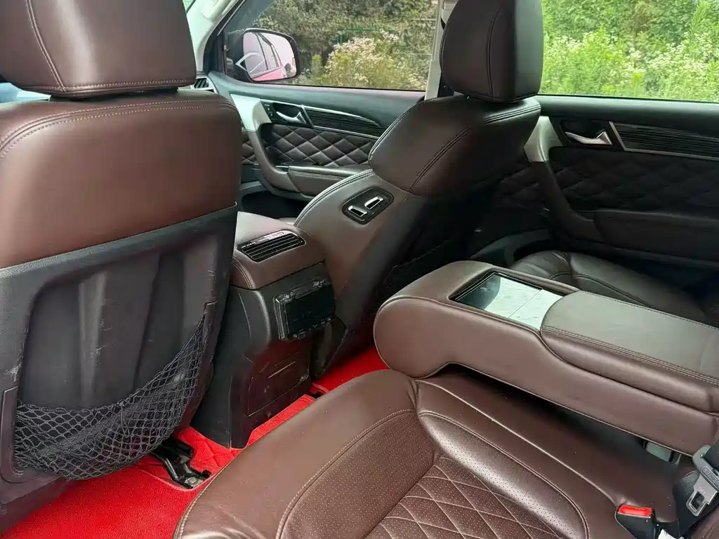 Haval H9 2020 2.0T Premium 5 мест
