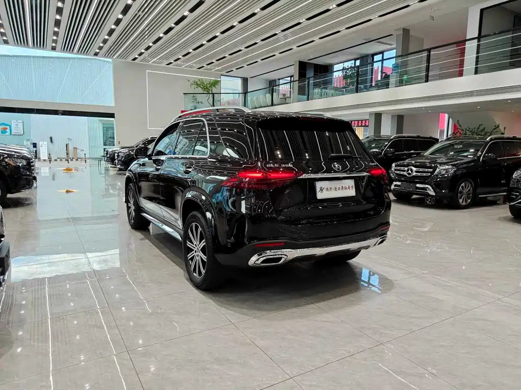 Mercedes-Benz GLE (Import) — миниатюра 27