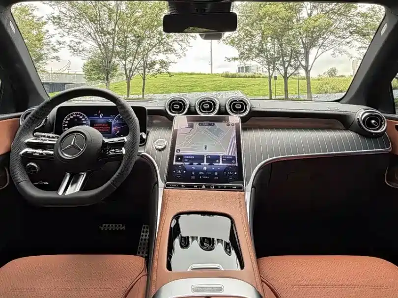 Mercedes-Benz GLC — миниатюра 15