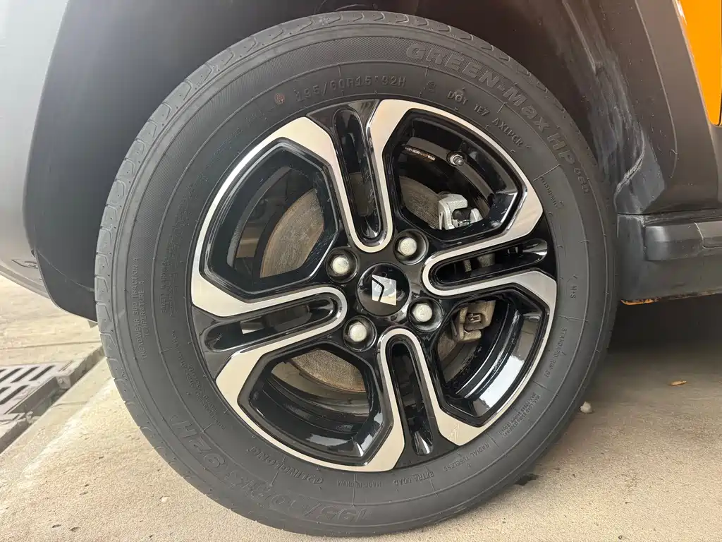 Baojun Yueye — миниатюра 5