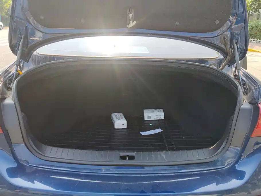 Infiniti Q50L — миниатюра 4