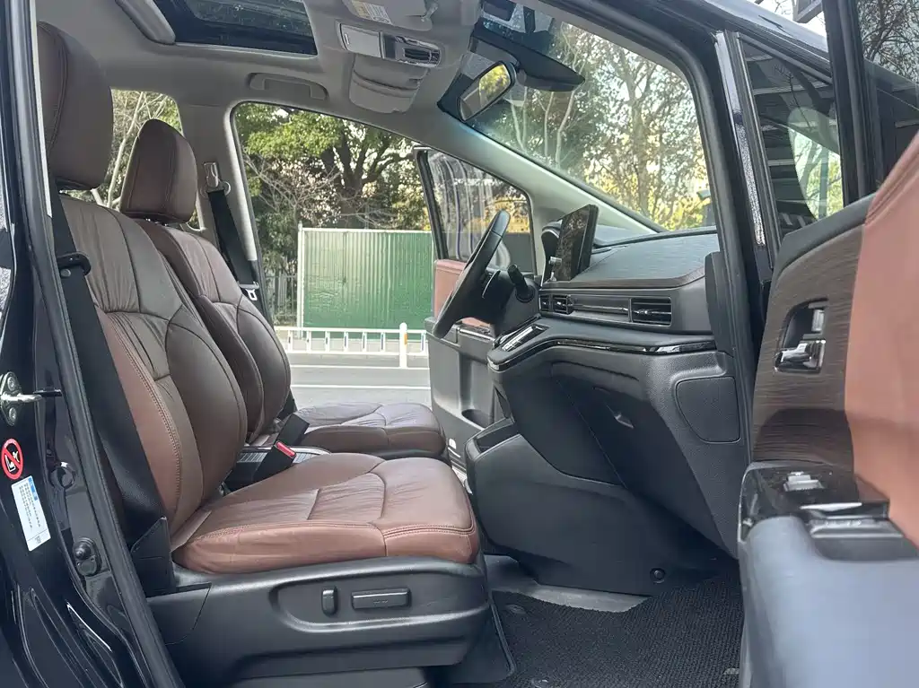 Honda Odyssey 2022 2.0L e:HEV