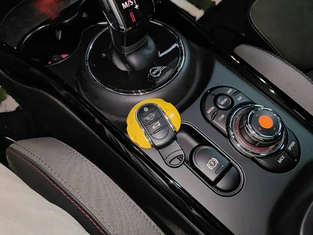 MINI Mini JCW Clubman — миниатюра 9