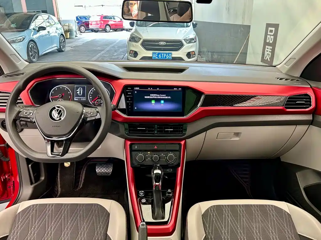 Volkswagen T-Cross — миниатюра 8