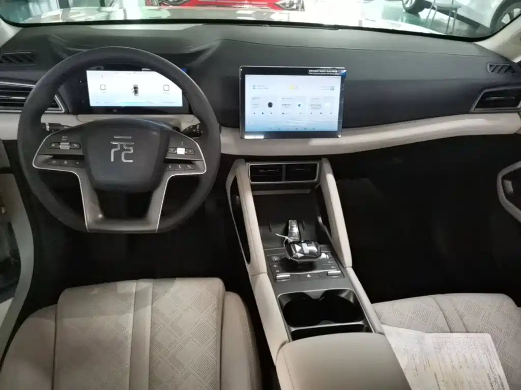 BYD Yuan UP — миниатюра 10