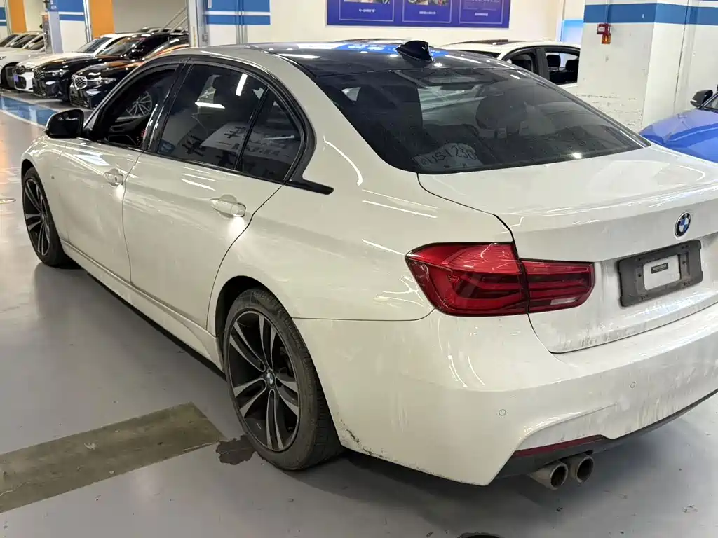 BMW 3 Series — миниатюра 8