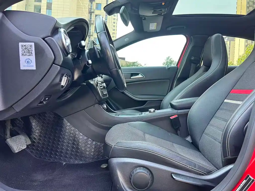 Mercedes-Benz A-Class (Import) — миниатюра 13