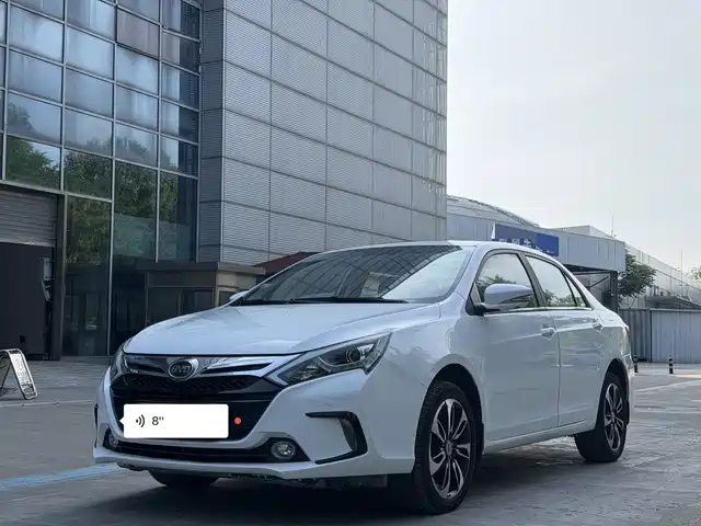 2015 BYD Qin