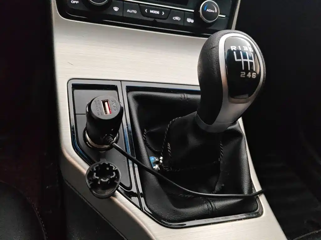 Geely Emgrand GL — миниатюра 15