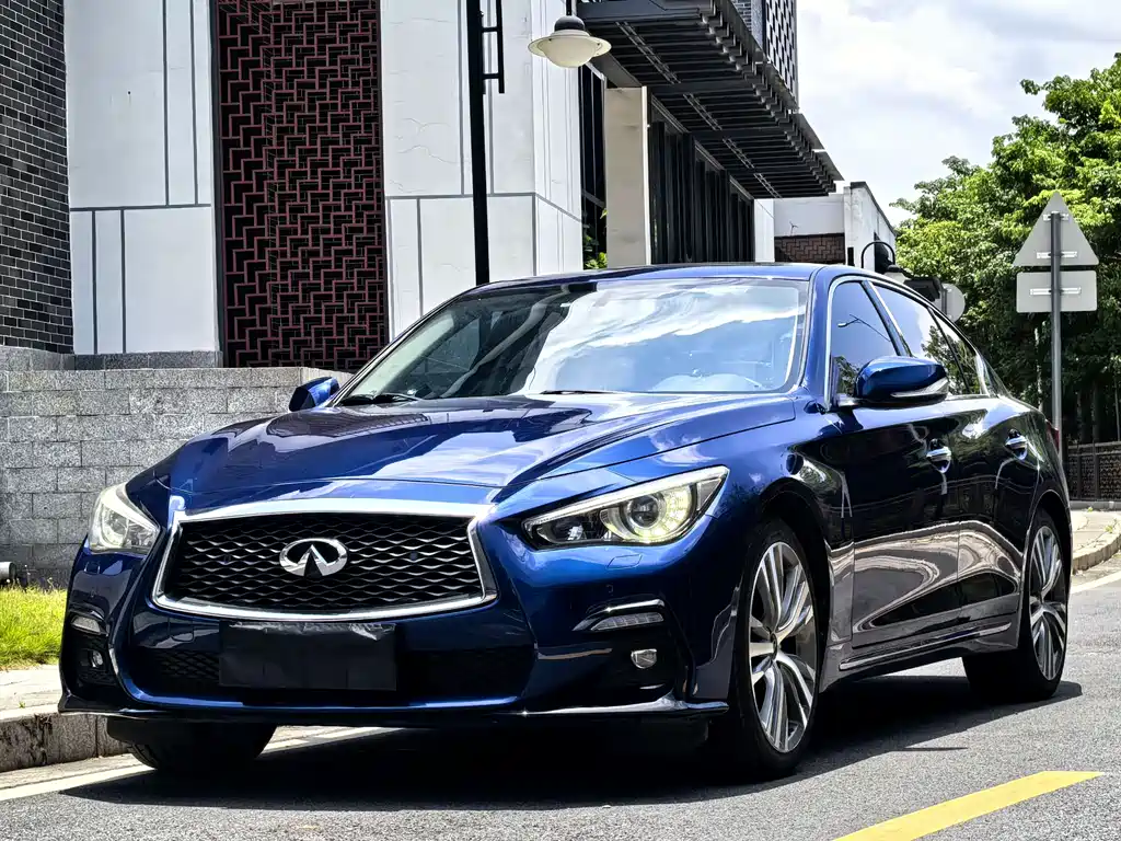 Infiniti Q50L 2019