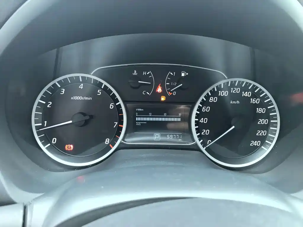 Nissan Sylphy — миниатюра 3