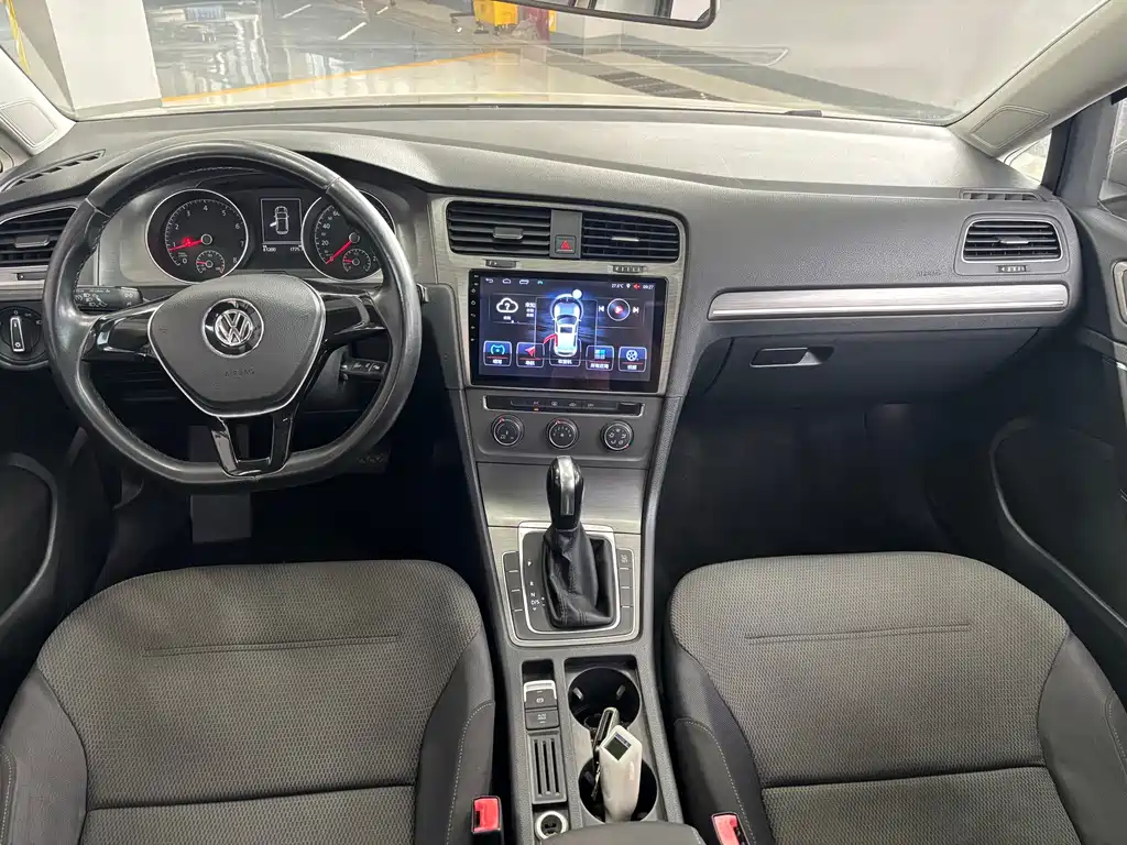 Volkswagen Golf — миниатюра 7