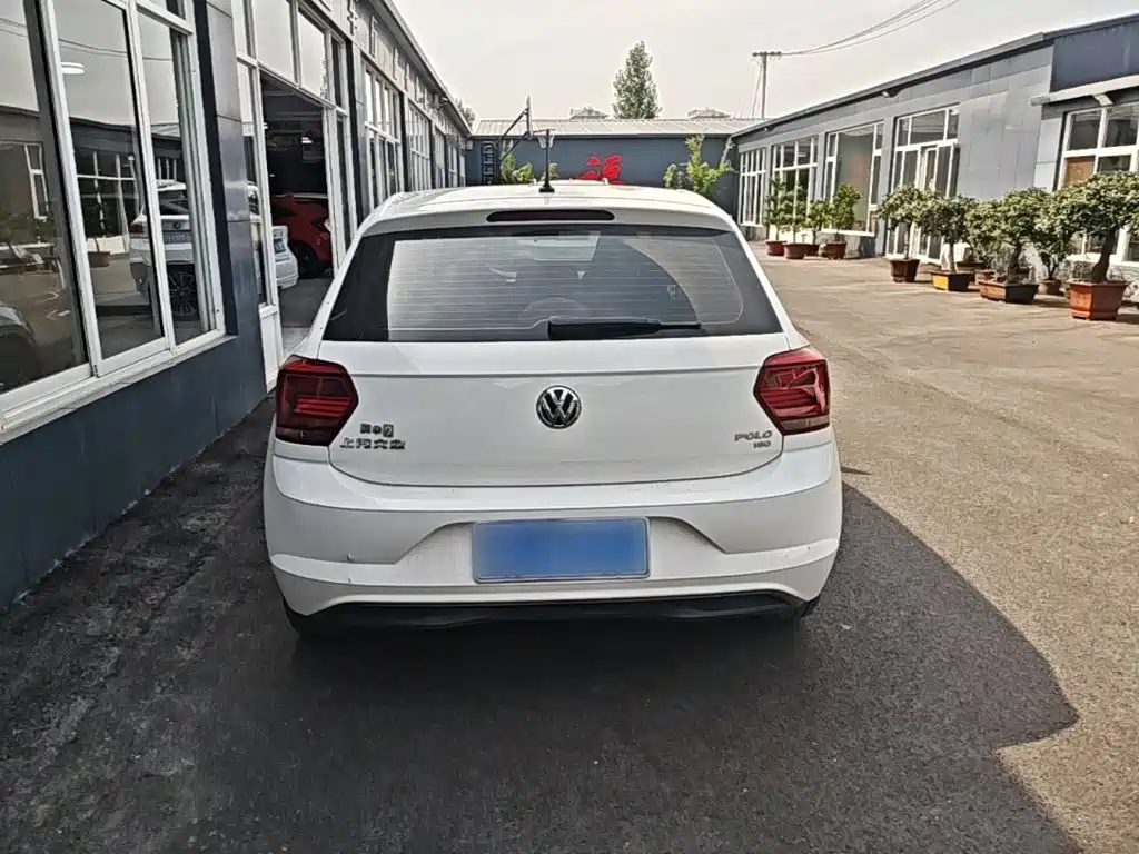 Volkswagen Polo — миниатюра 6