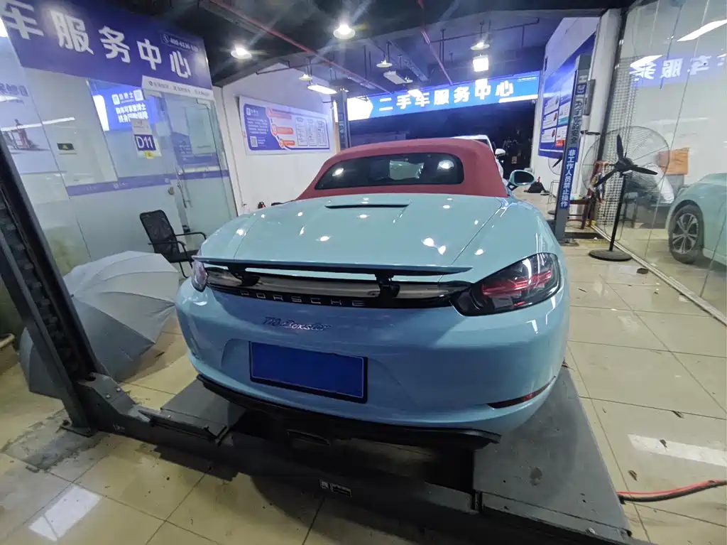 Porsche 718 2022 Boxster 2.0T