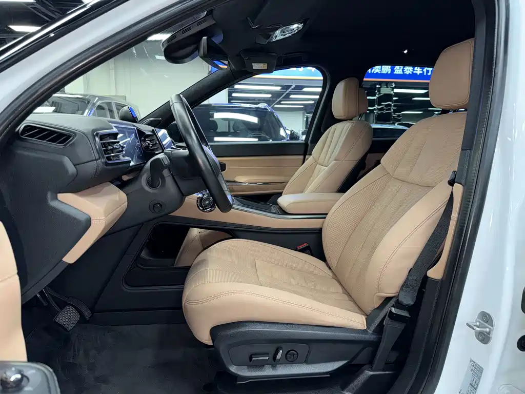 NIO ES8 — миниатюра 8