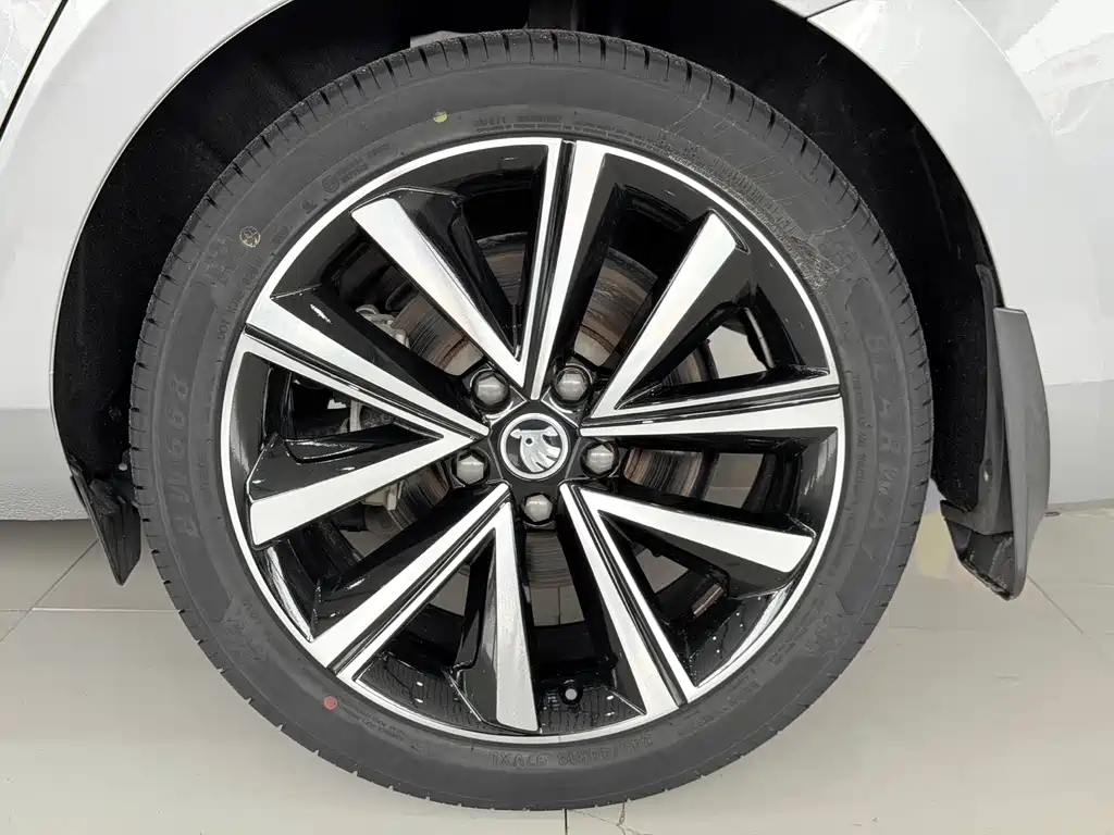 Skoda Superb 2022 TSI280 DSG Premium