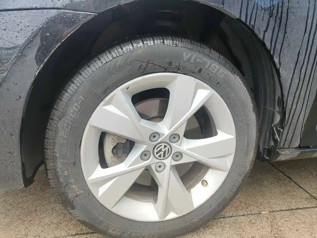 Volkswagen Bora — миниатюра 9