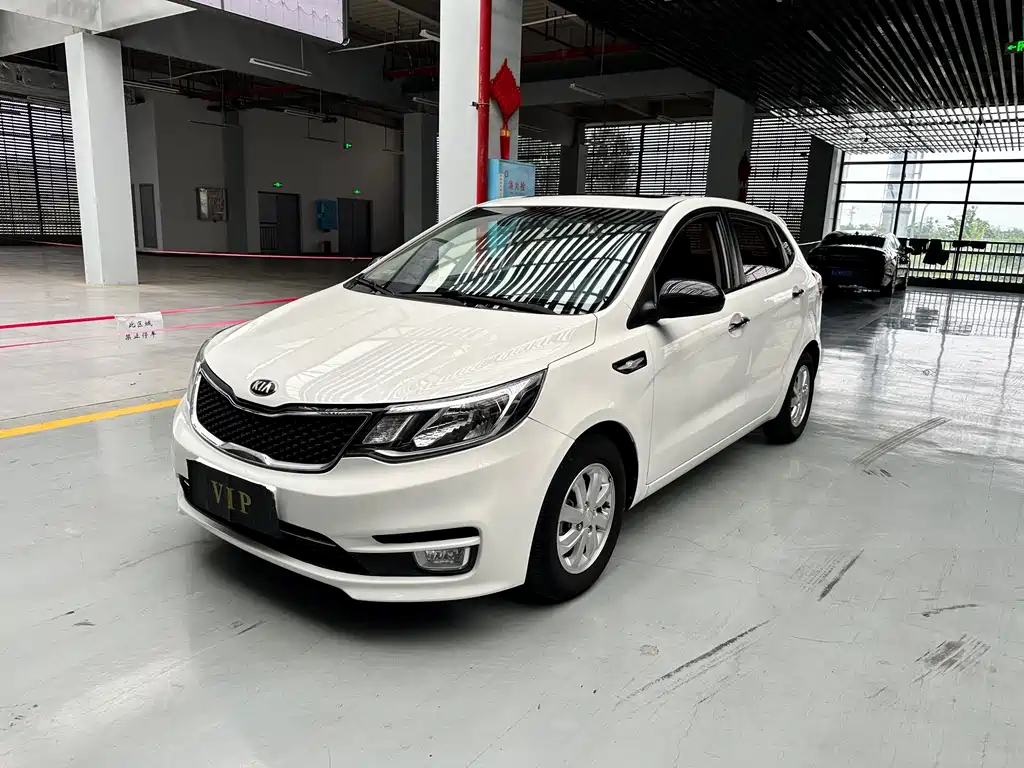 Kia K2 2015