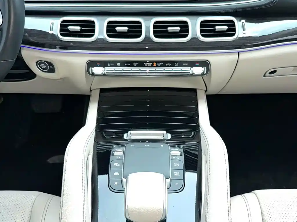 Mercedes-Benz GLE (Import) — миниатюра 5