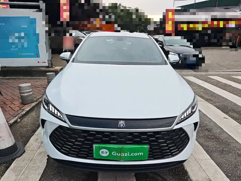 BYD Qin Plus PLUS 2025 DM-i Smart Drive 128KM
