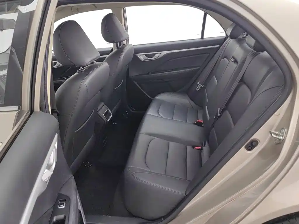 Geely Vision — миниатюра 15
