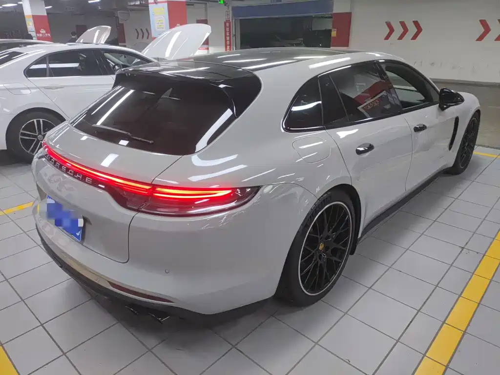 Porsche Panamera — миниатюра 8