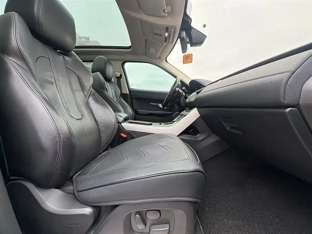 Land Rover Range Rover Evoque 2015 2.0T