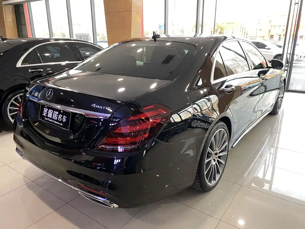 MERCEDES-BENZ S CLASS