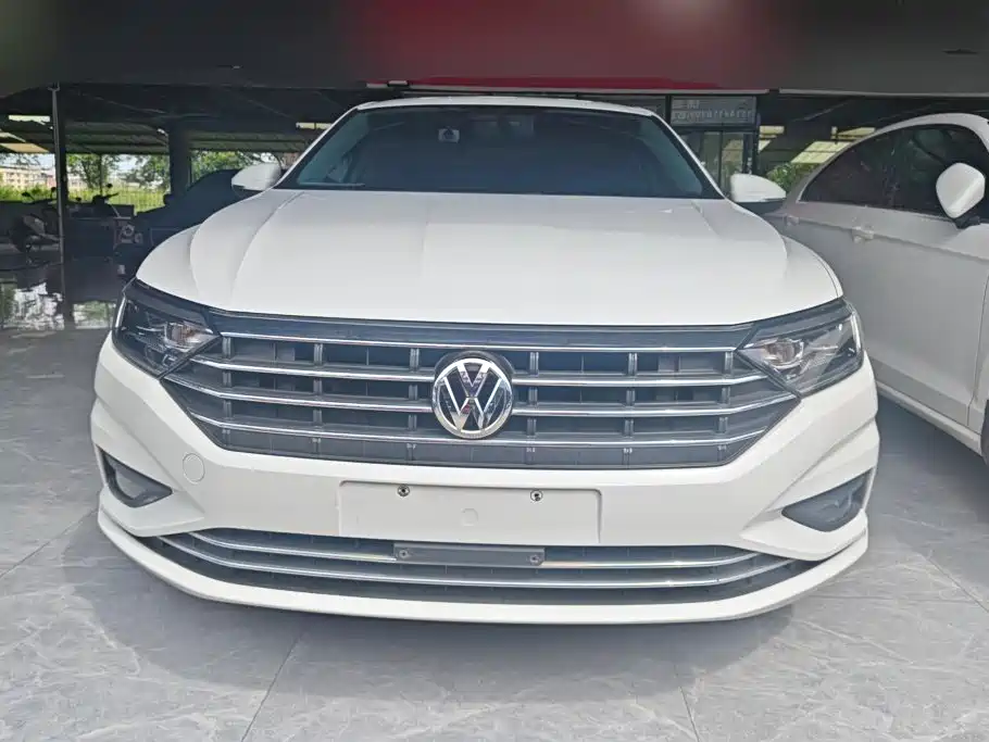 Volkswagen Sagitar — миниатюра 2